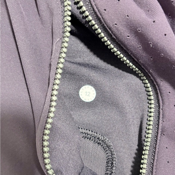 Lululemon Sleek Essentials Jacket boysenberry 12 - Picture 8 of 8